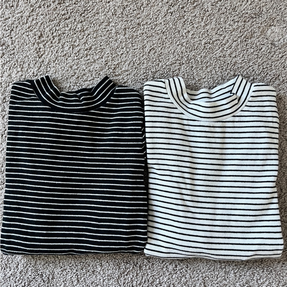 Cat & Jack Black and White Striped Stretchy shirts